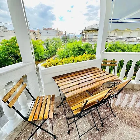 Amalia White Balkon Sea * Περαία