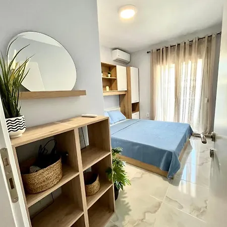 Διαμέρισμα Amalia White Balkon Sea